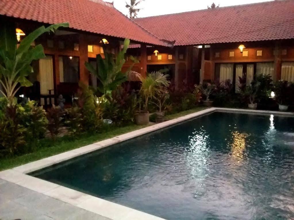 The Sari Bungalows Пемутеран Екстер'єр фото